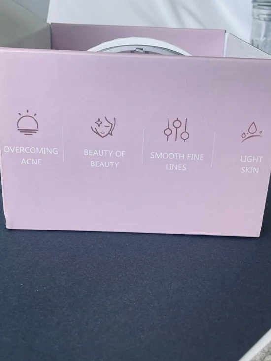 LED Light-Up Face Mask - Picture 6 of 8